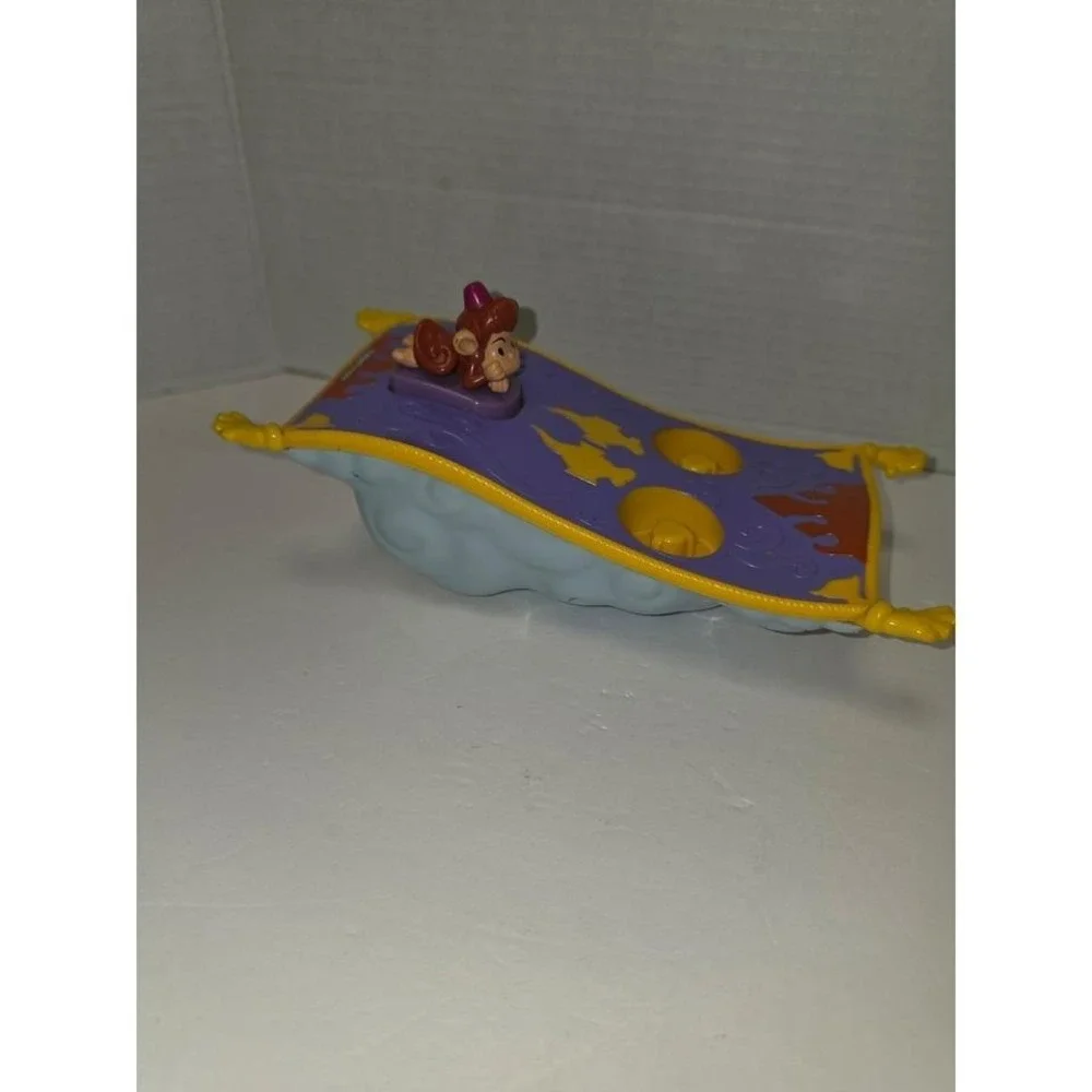 Fisher-Price Little People Disney Princess Aladdin's‎ Magic Carpet Ride toy
